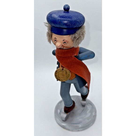 Vintage Heirloom Collection ZIMS Ice Skating Nutcracker (Approx. 14" Tall) 1999 - Picture 2 of 16